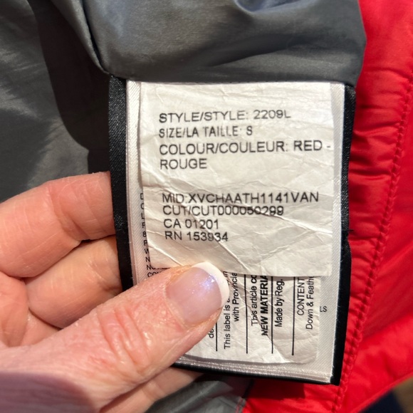 Canada Goose Women's Ellison Puffer down Jacket - Picture 9 of 12